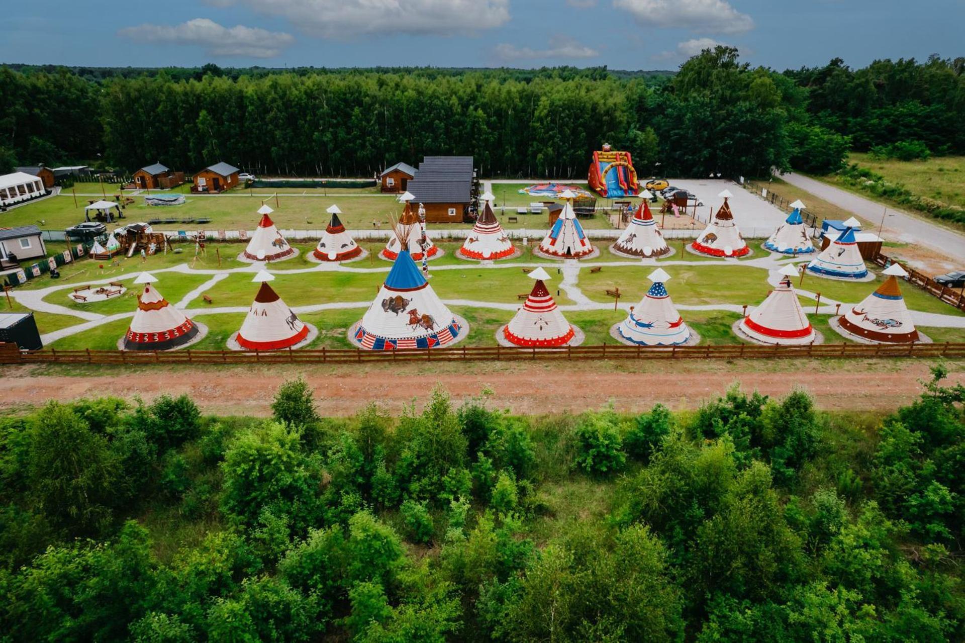 Hotel Indiana Camp - 150 M Od Suntago Park Grabce-Towarzystwo Esterno foto