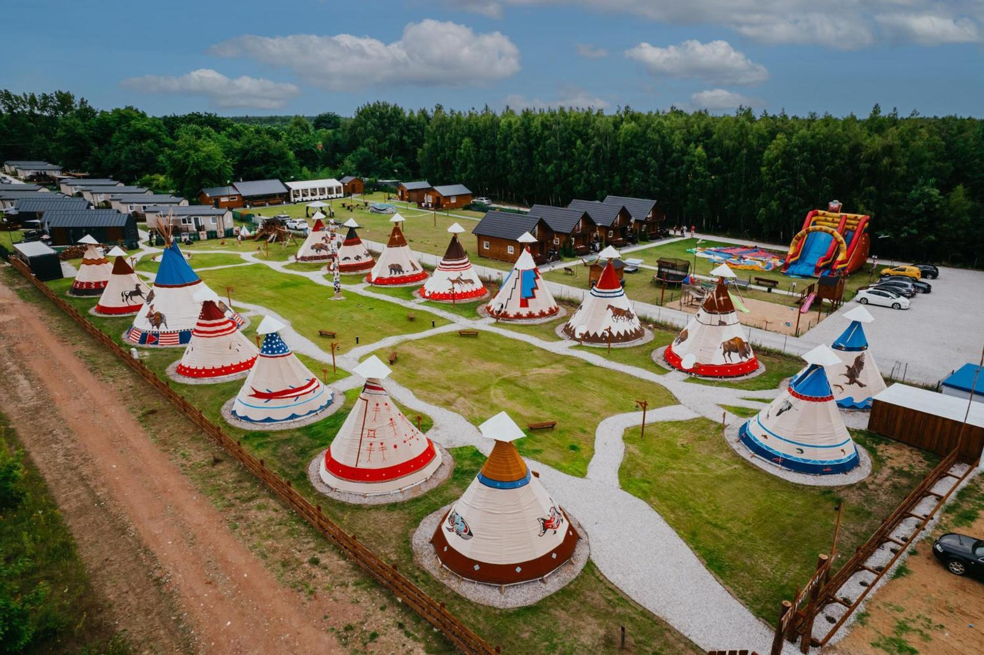 Hotel Indiana Camp - 150 M Od Suntago Park Grabce-Towarzystwo Esterno foto