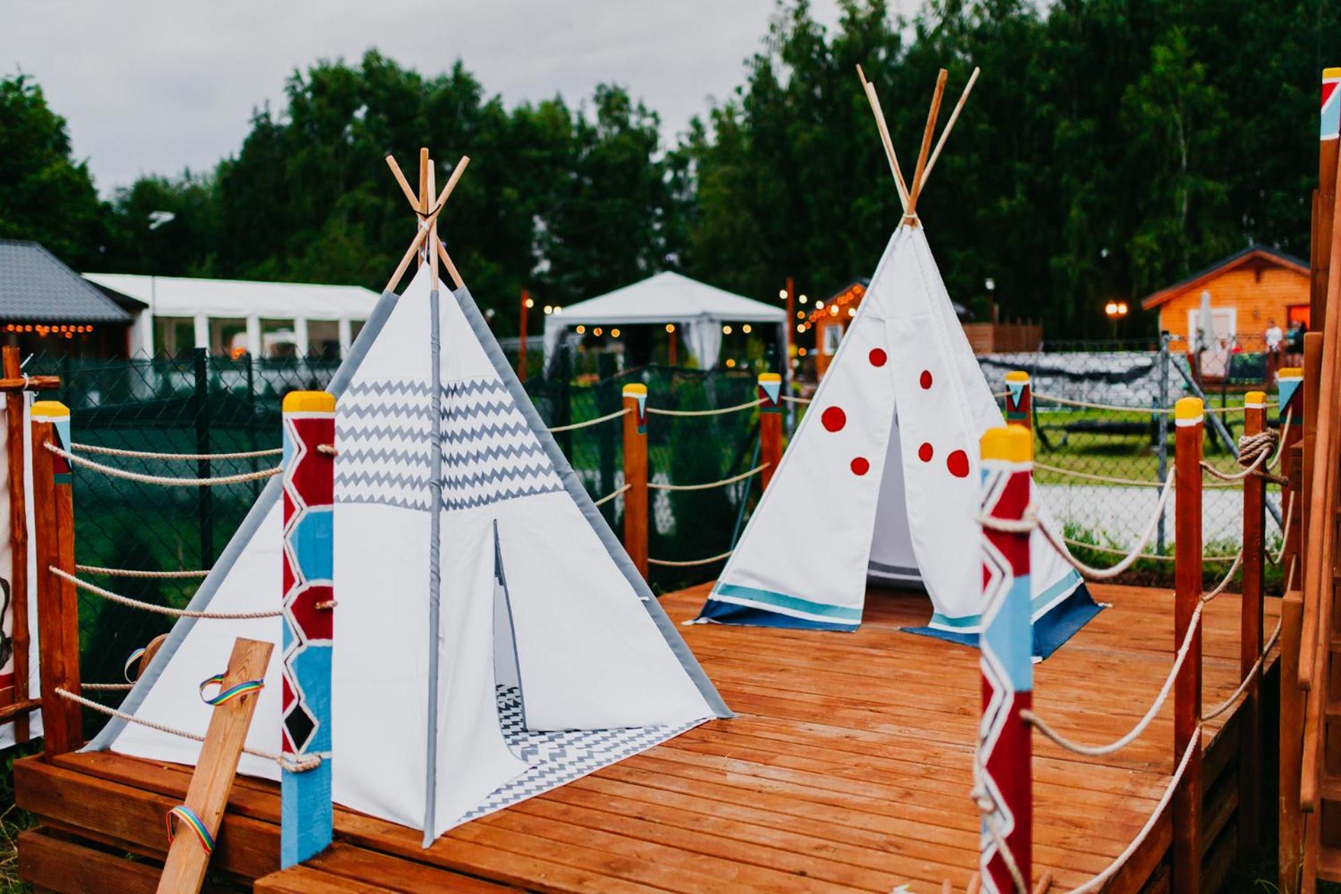 Hotel Indiana Camp - 150 M Od Suntago Park Grabce-Towarzystwo Esterno foto