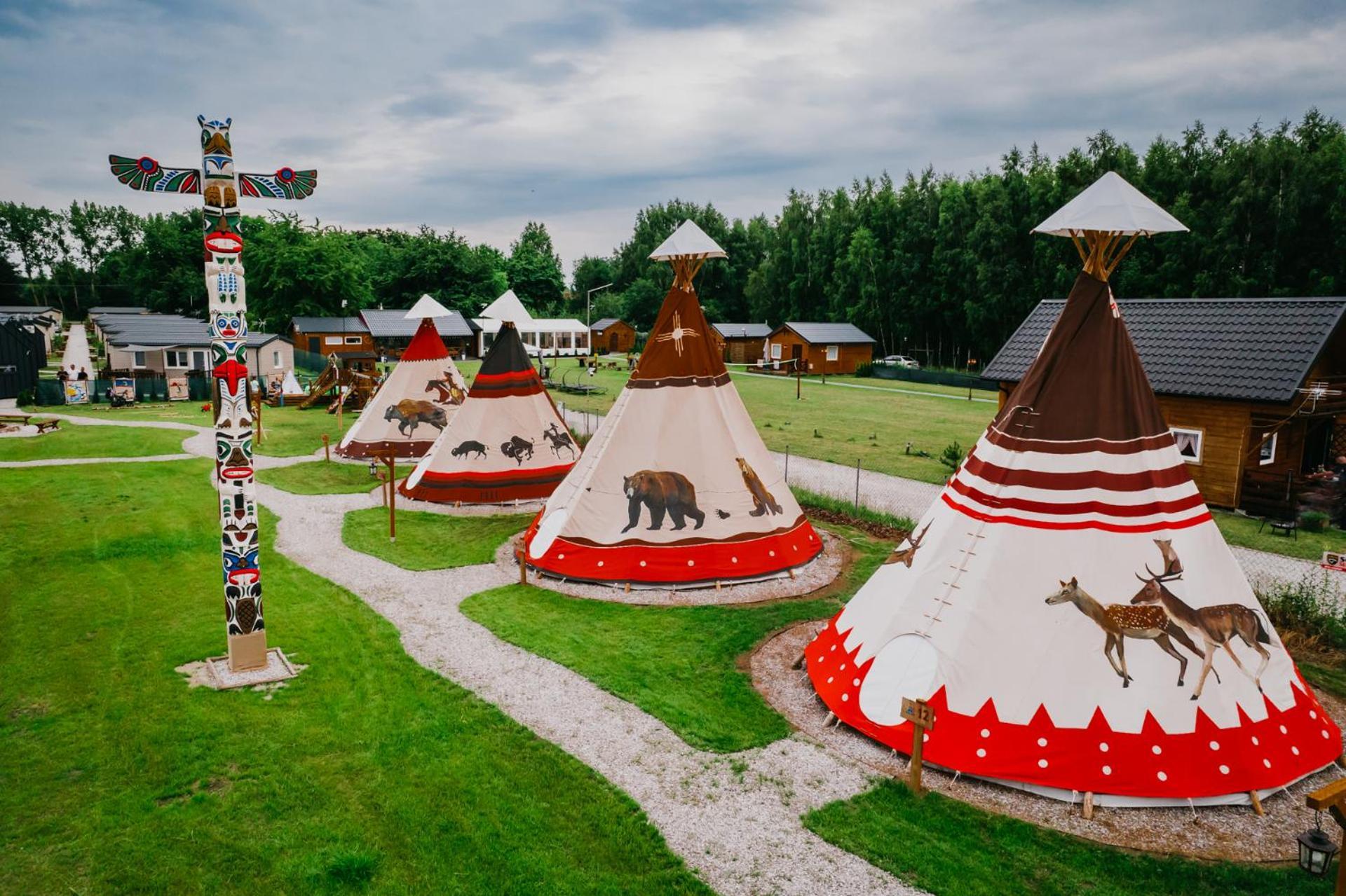 Hotel Indiana Camp - 150 M Od Suntago Park Grabce-Towarzystwo Esterno foto