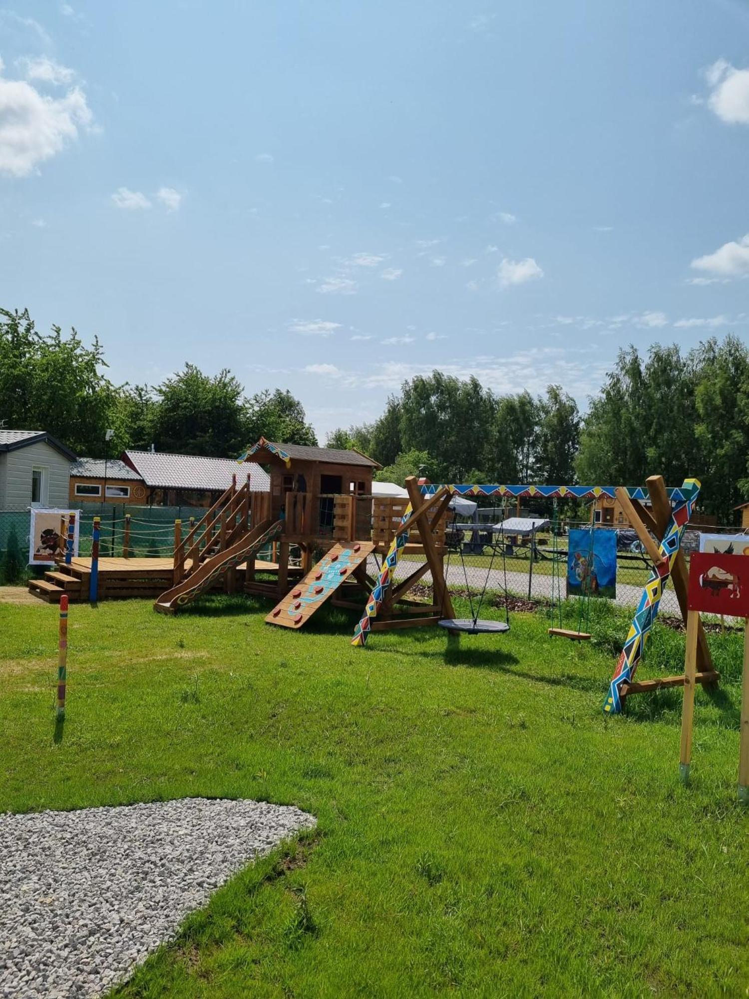Hotel Indiana Camp - 150 M Od Suntago Park Grabce-Towarzystwo Esterno foto