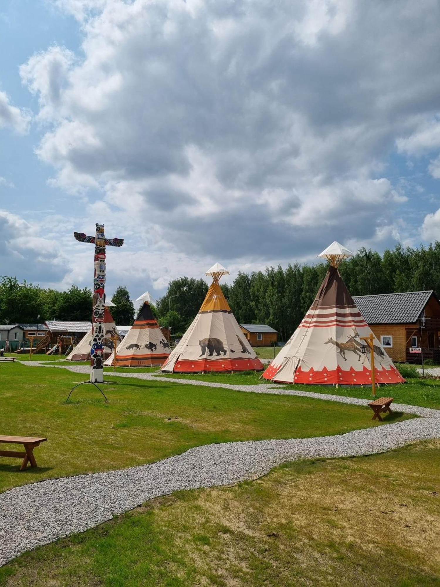 Hotel Indiana Camp - 150 M Od Suntago Park Grabce-Towarzystwo Esterno foto